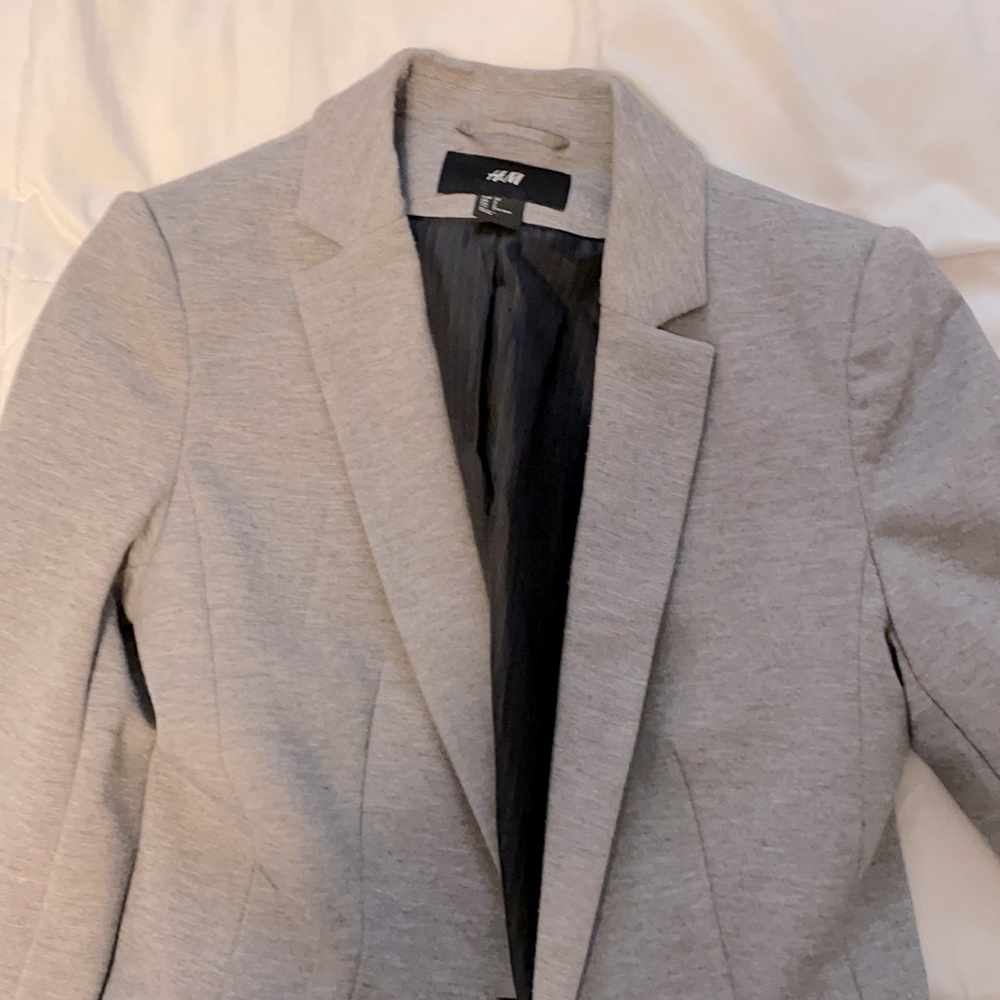 Grey blazer - Picture 2 of 2